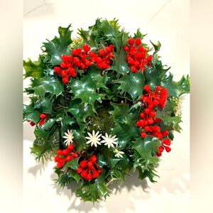Vintage Plastic Candle Ring Holly Leaves Red Berries 8”